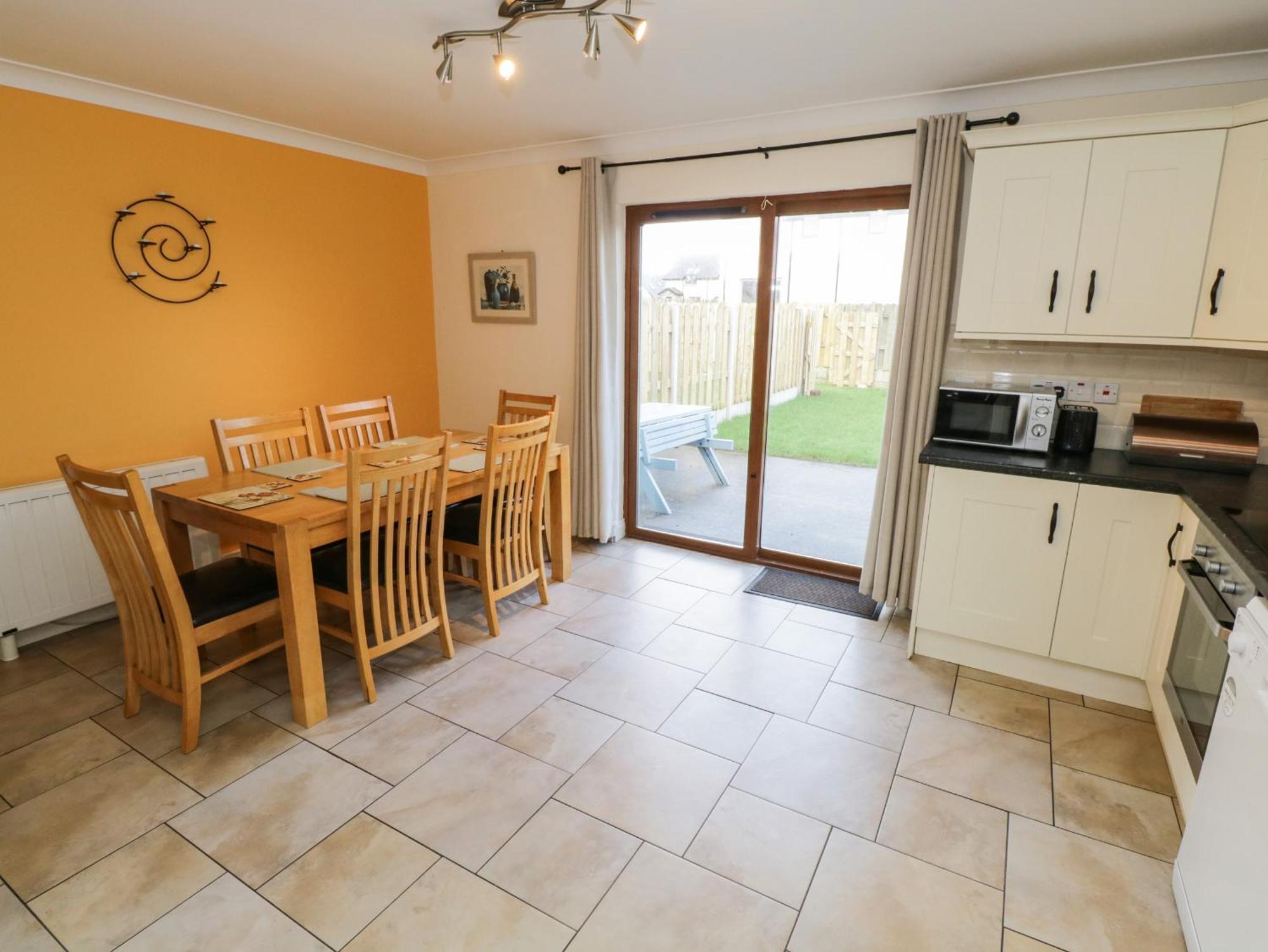 Sea Breeze Holiday Home Enniscrone Exterior foto